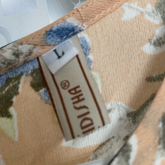 Dress - Picture 5 of 6